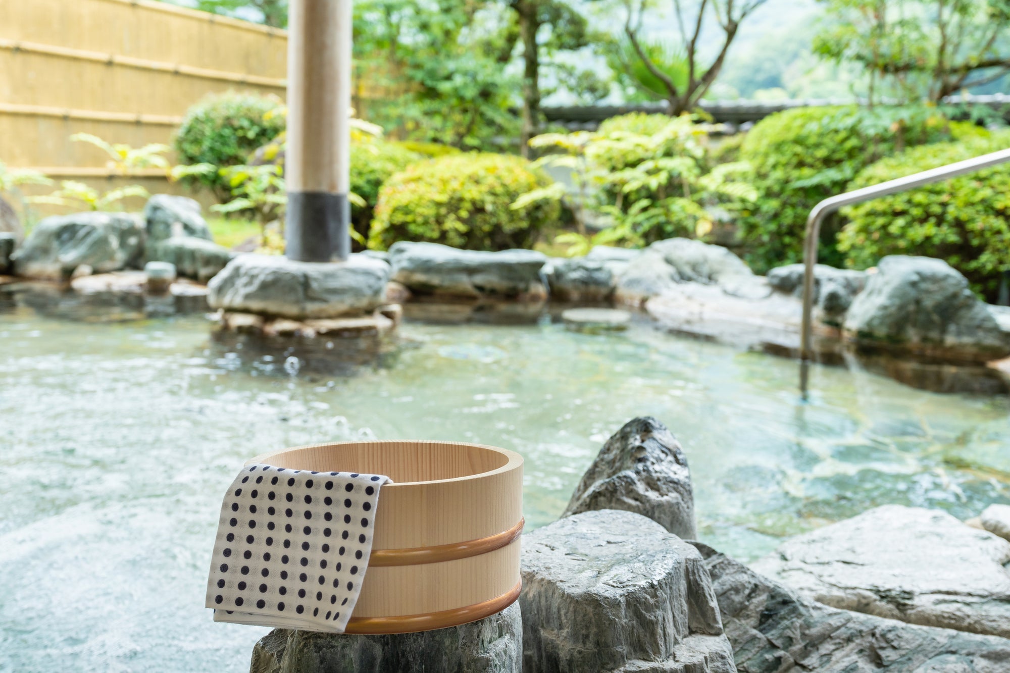 5,000円〜9,999円の日帰り温泉が選べる体験ギフト – アソビュー！ギフト