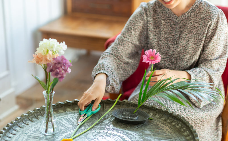 生け花で作品作り
