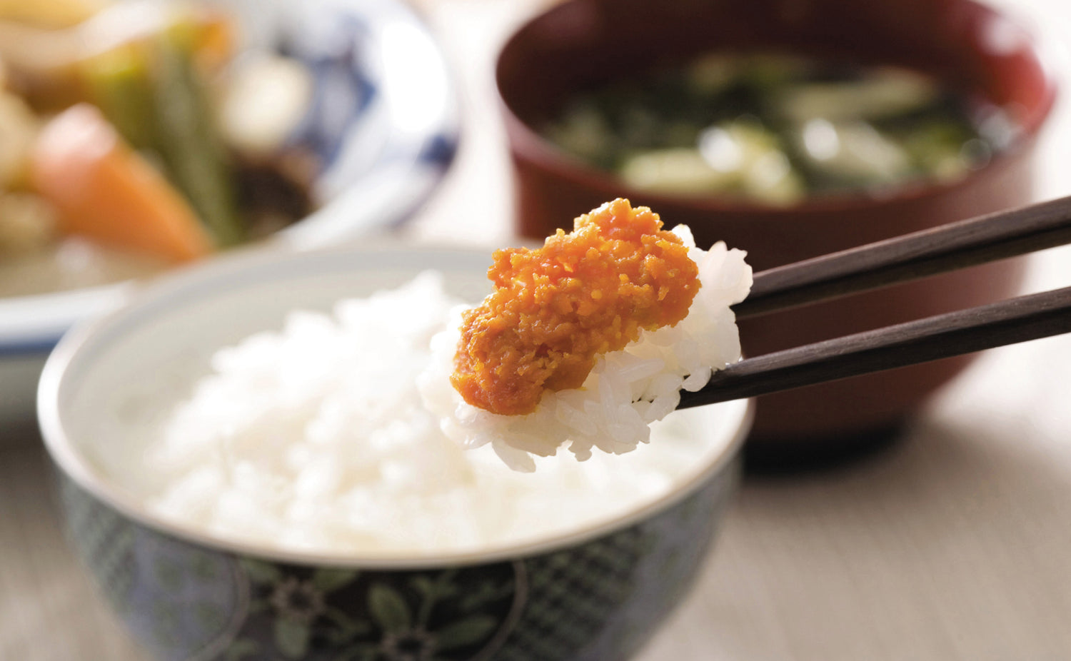 粒うにが乗ったごはん