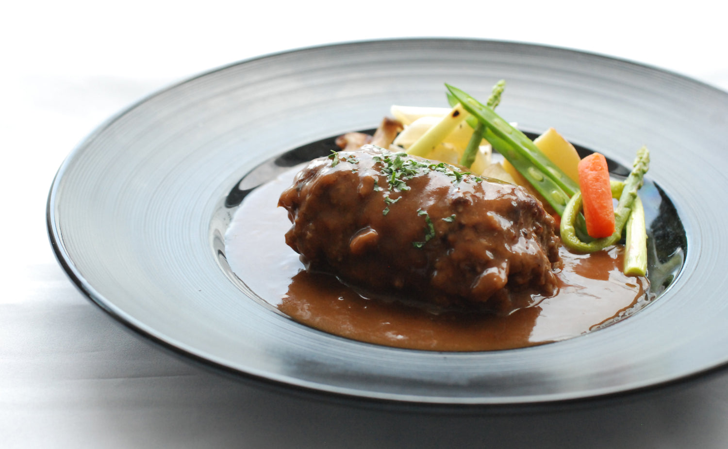 黒毛和牛の煮込みハンバーグ