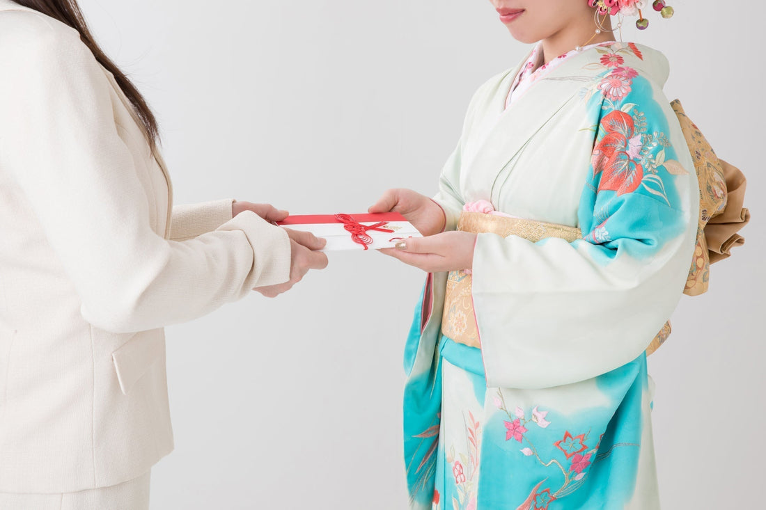 成人祝いのプレゼントに迷ったら？喜ばれるギフト15選【2026年版】