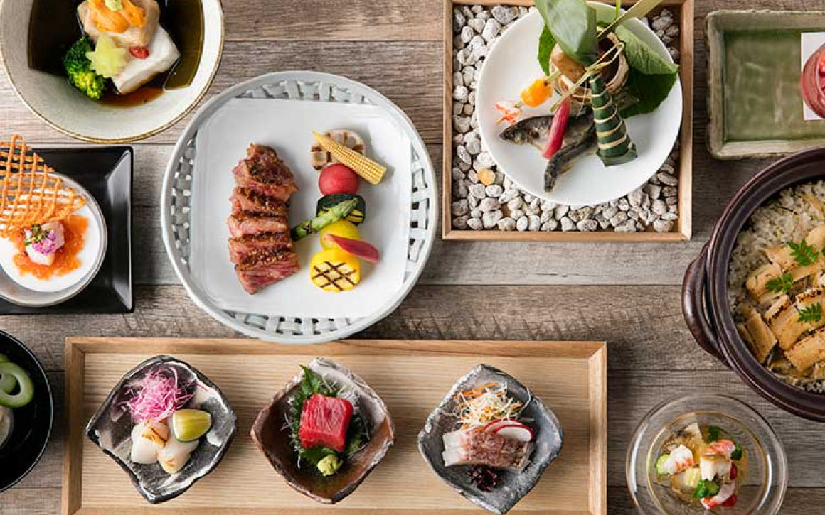 ヒルトン東京 日本料理「十二颯」ペア食事券 ギフトチケット丨体験